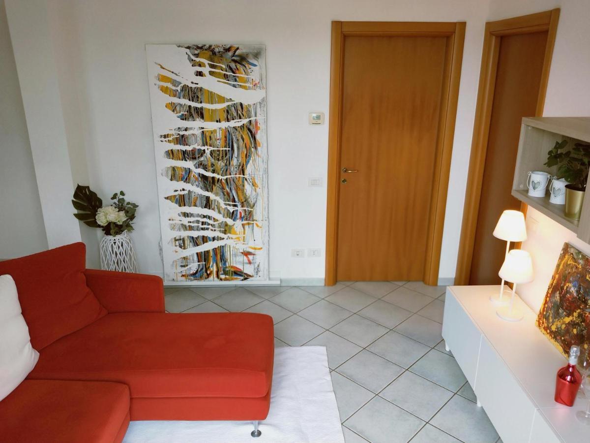 La Casa Del Cuore - Luxury Apartment Olgiate Comasco Eksteriør bilde
